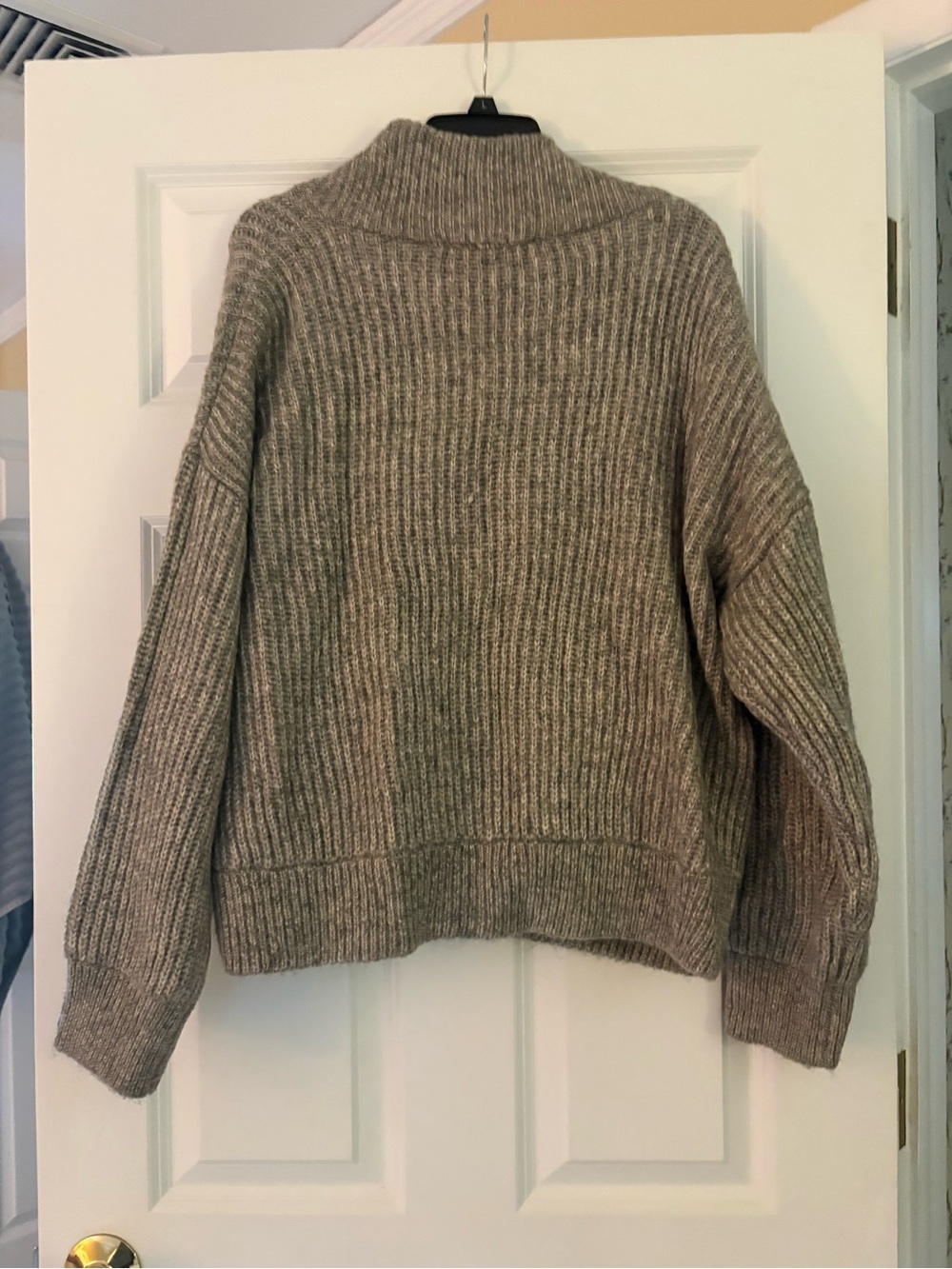 Zara Beige-Taupe Ribbed Button Cardigan - Picture 3 of 3